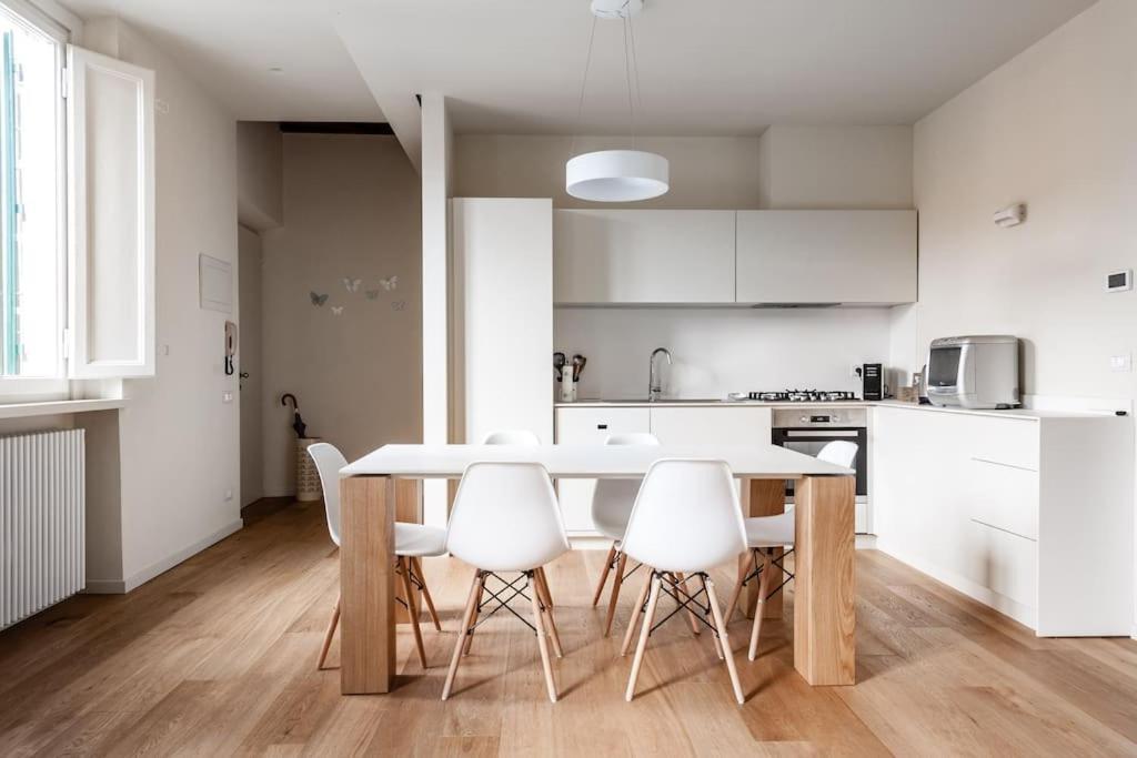 Centro Lucca Vicolo San Pierino 8 Appartement Buitenkant foto